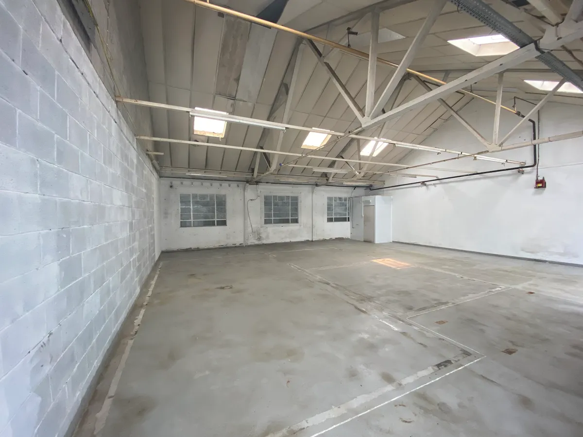 Office in Blackburn - photo 4